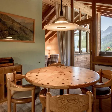 Tschuggenweg 14 דירה *