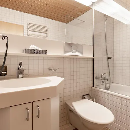 Tschuggenweg 14 * ארוזה